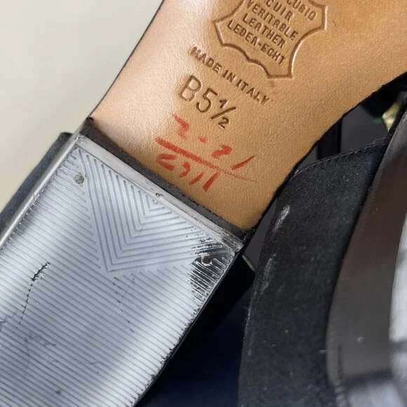 BOTTEGA VENETA INTRECCIATO SHOES - Picture 9 of 13